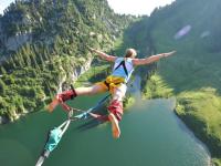 开云体育官方网站-世界杯之夜，杰伦·格林连续得分拉开差距，燃爆美加墨赛场