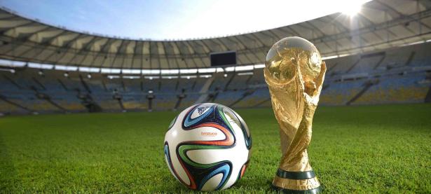 开云体育入口-库尔图瓦刷新纪录之夜，法国队横扫土耳其展现统治力