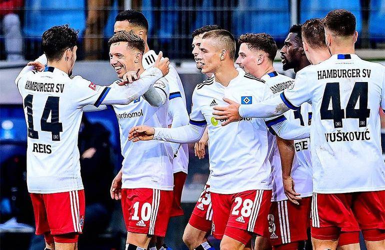 柏林赫塔球员表现突出，助球队夺得胜利的简单介绍