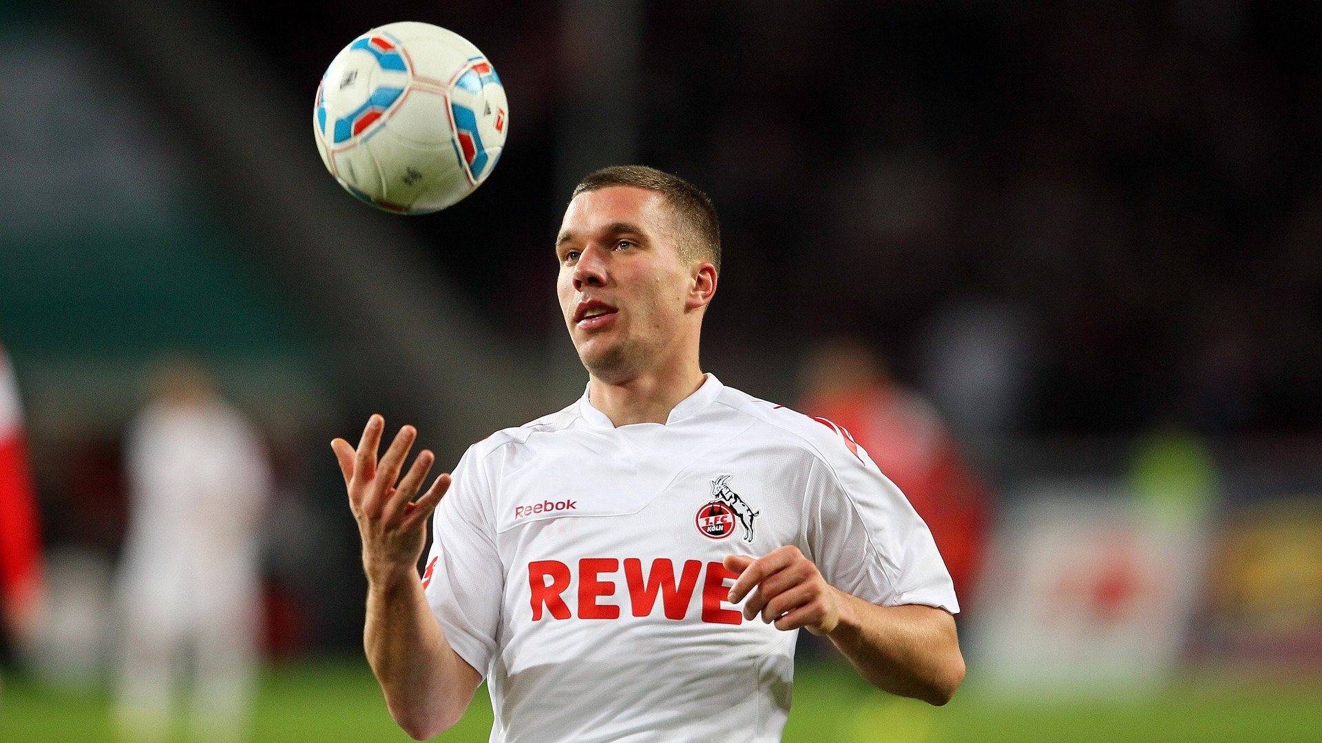 美加墨世界杯焦点战,勇士精神如何带走上海队的启示