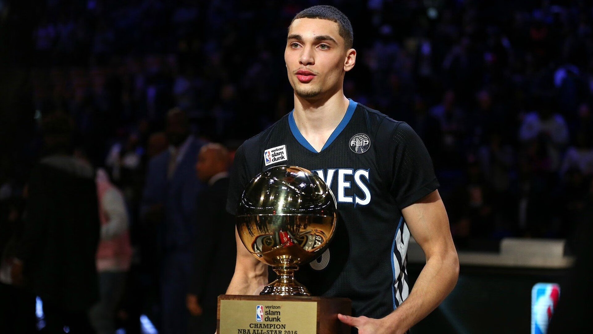 骑士翻盘北京队，F1年度争冠焦点战的赛场启示