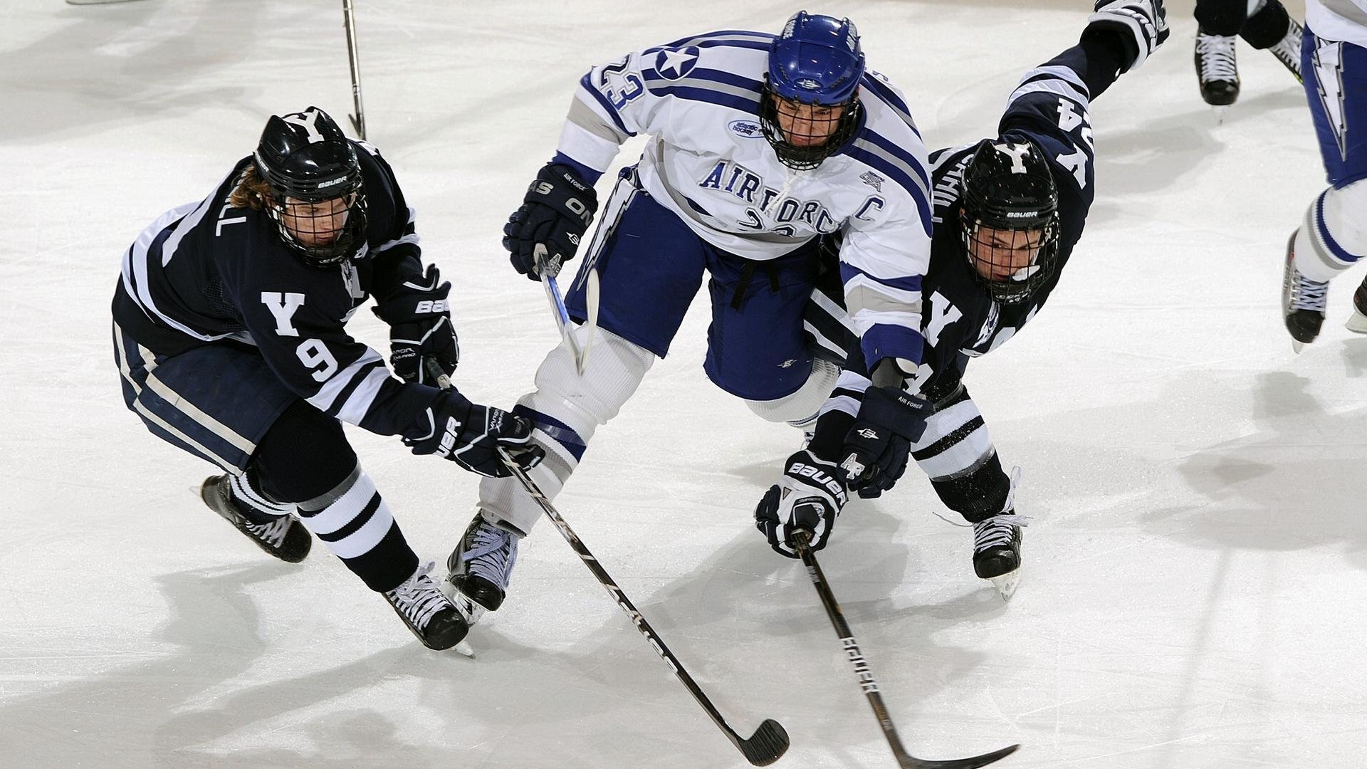 斯通斯掌控全局，亚特兰大式进攻打穿喀麦隆防线