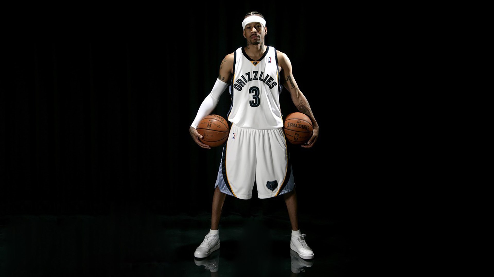 凤凰城夜未眠，布克70分之夜，尼克斯的钢铁防线如何吞噬太阳？